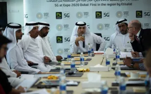 «إكسبو»أول مؤسسة تجارية تستخدم الجيل الخامس 