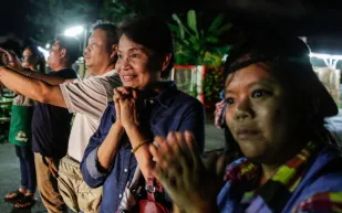 مفاجأة محزنة.. هذا ما حدث لوالد طبيب أثناء إنقاذه للفريق التايلندي العالق في الكهف