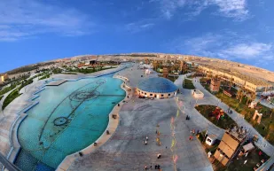 هكذا تنقذ الإحساء السعوديين من حرارة الصيف (صور) 