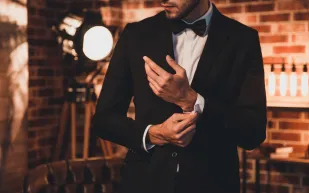 للرجل العربي الأنيق.. أفضل ماركات البدل الإيطالية والعالمية المهيمنة