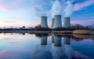 الإمارات ستعمل بالطاقة النووية عام ٢٠١٩.. ماذا عن الدول العربية الأخرى؟ 