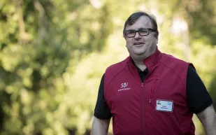 تعرف على أنجح وأفشل قرارات الملياردير "رايد هوفمان" الاستثمارية