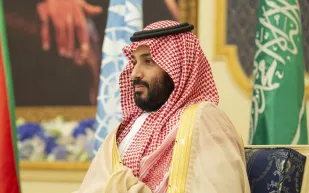 ولي العهد في لقاء مع« بلومبيرغ»: السعودية لن تدفع مقابل أمنها.. قادرون على حماية مصالحنا.. وأسلحتنا لا نأخذها من أمريكا بالمجان