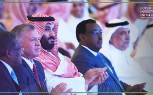 شاهد.. لحظة وصول ولي العهد الأمير محمد بن سلمان لمقر مبادرة مستقبل الاستثمار