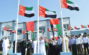 شاهد| كيف احتفل الشيخ محمد بن راشد مع الأطفال الإماراتيين بـ"يوم العلم"؟