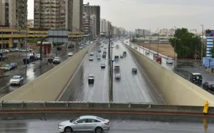 أمطار رعدية غزيرة على جدة.. هكذا تفاعل رواد تويتر (فيديو)