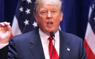 شاهد | ترامب ينفعل على مراسل "سي إن إن" : "أنت شخص مستفز وأخباركم مزيفة"