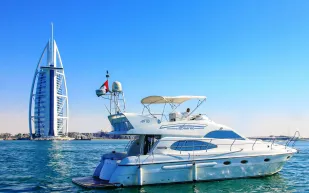 الشرق الأوسط الأكثر امتلاكًا لها.. تعرّف على عدد يخوت العالم وقيمتها المالية