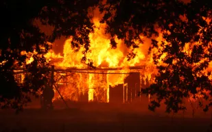 التقطت من الفضاء.. كيف انفتحت أبواب "الجحيم" على  كاليفورنيا؟