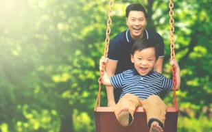 قبل اليوم العالمي للطفل.. أغرب طرق تربية الأطفال حول العالم