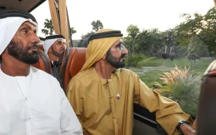 فيديو: 4 مواقف تُظهر الجانب الإنساني في حياة الشيخ محمد بن راشد حاكم دبي