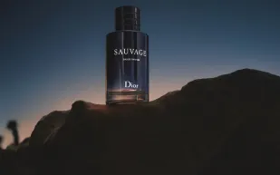 Sauvage Eau de Parfum.. عطر مستوحى من الساعة السحرية