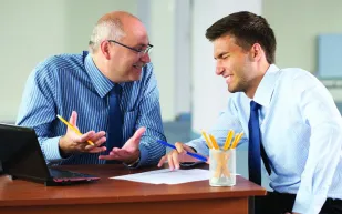 كيف يؤثر صراع الأجيال على الأمان المالي لشركتك؟