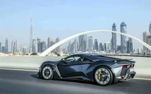 «فينير سوبر سبورت».. أول سيارة رياضية عربية الصنع بقوة 900 حصان (فيديو)