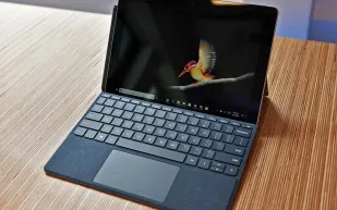 أخف إصدارتها ويصلح للجميع.. مايكروسوفت تطرح أحدث أجهزتها اللوحية في 5 دول خليجية