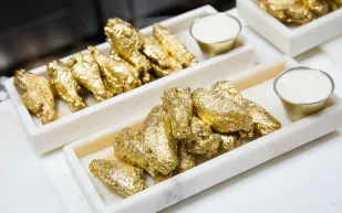 تغليف الطعام بالذهب.. عادة تاريخية قديمة!