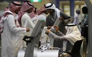 منع توظيف غير السعوديين بهذه الوظائف