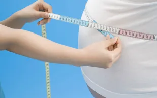 لن تخطر على بالك.. أبرز أسباب السمنة غير النظام الغذائي