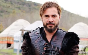 تكريم عالمي لـ"أرطغرل" في مهرجان "الضيافة" .. ورسالة لهذا المطرب العربي