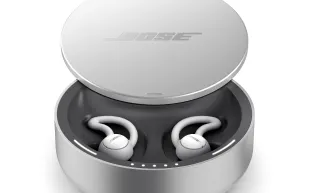 أفكار هدايا عيد الحب من Bose لتحسين عادات النوم
