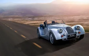 مورغان Plus Six.. المظهر الكلاسيكي الراقي المليء بالتقنيات المتطورة