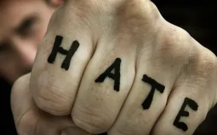 لا تضر أي أحد سواك.. نصائح للتخلص من الشعور بالكراهية