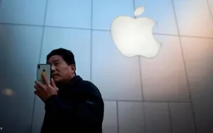 لماذا حذفت "أبل" تطبيقات تدعم احتجاجات هونغ كونغ؟