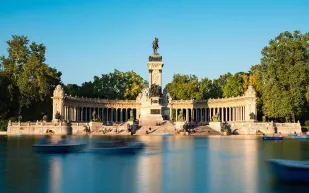 الأماكن السياحية في إسبانيا .. خريطة بأفضل المناطق التي ننصح بزيارتها