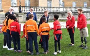 في آخر ظهور رسمي له.. الأمير هاري يعلن إطلاق مباريات كأس العالم للرجبي «فيديو»