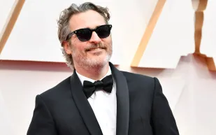 «ما بين البساطة والجرأة»..  أجمل إطلالات النجوم في حفل توزيع جوائز الأوسكار