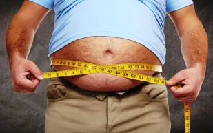 نصائح غذائية للحفاظ على وزنك أثناء العزل المنزلي