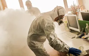  لوحة مفاتيح اللابتوب قد تصيبك بكورونا ..إليك طريقة تعقيمها 