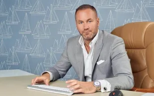 إمبراطور العقارات آندي سكوت يعلمك الدرس.. من القاع إلى القمة مرتين