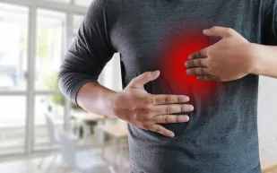 حرقة المعدة في الصيام .. تعرف على الأسباب وطرق العلاج