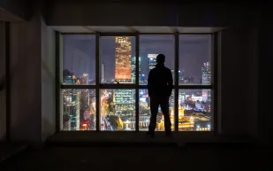 تداعيات كورونا العاطفية .. الحب عند بعد في زمن الجائحة 