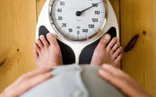 ما هو أفضل وقت لقياس الوزن للرجال؟