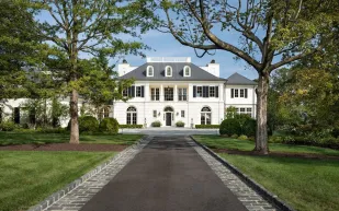 بقيمة مليون جنيه إسترليني..شاهد أغلى منزل للبيع في واشنطن