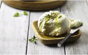 تعرف على السعرات الحرارية في اللبنة.. وما الفوائد والسلبيات المحتملة لتناولها؟