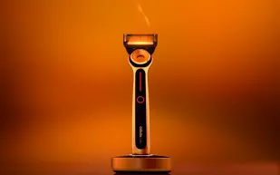 اكتشف ماكينة الحلاقة الفاخرة الجديدة المتطورة تقنياً