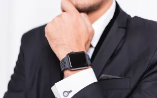 كل ما تريد معرفته عن ساعات أبل الذكية والفرق بينها 