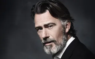 أفضل عطر رجل فوق مرحلة الشباب: رائحة النضوج والرقي