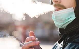 ما حقيقة دور التدخين في مقاومة فيروس كورونا؟