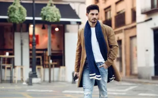 لإطلالة عصرية فخمة.. أفضل ملابس سمارت كاجوال للرجال