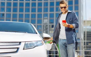 ادعاءات مضللة عن طرق توفير وقود السيارات