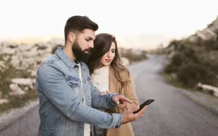 لماذا حذر الخبراء من مشاركة الأزواج لكلمات مرور بعضهما؟