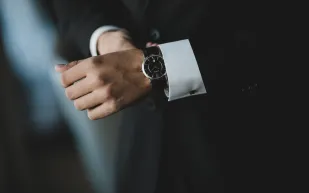 أحدث الساعات الرجالي لعام 2021 ماركات فخمة