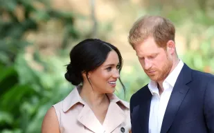 هل سيصبح الأمير هاري أوسم رجل أصلع في العالم؟ شاهد واحكم بنفسك (صور)