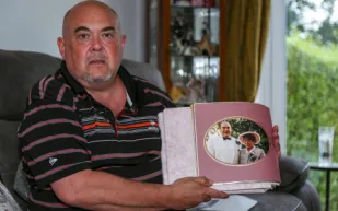 وعدها بالزواج بعمر 76 عامًا.. فسرقها قبل أن تموت!