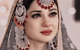 فتاة هندية تلغي زفافها بسبب نظارة 