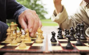 4 كتب عن الشطرنج لتحسين مستواك